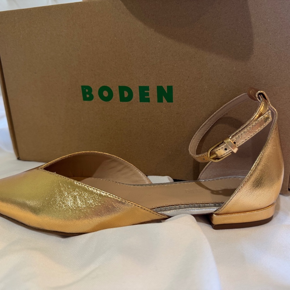 Boden Gold Flats